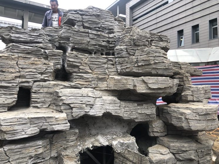 南京棲霞千層石 (5).jpg